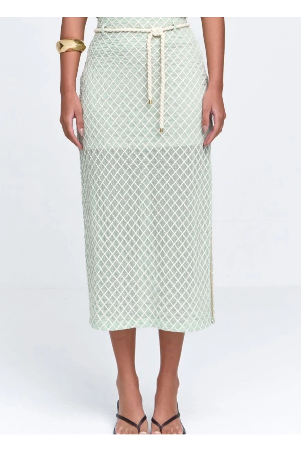 SAIA CHIFFON BORDADA - Verde