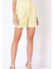 SHORTS RENDA BOLSO FACA - Amarelo